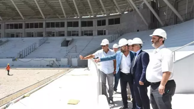 Başkan Gül Yeni Stadyum İnşaatını İnceledi