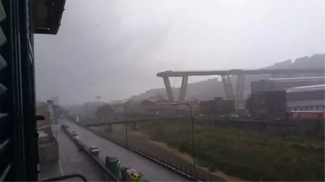 İtalya'da Köprü Çöktü
