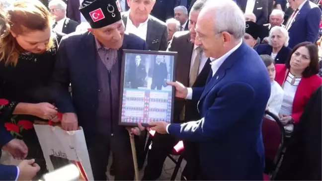 Dumlupınar'da Sosyal Tesis ve Misafirhane Açılışına Katıldı
