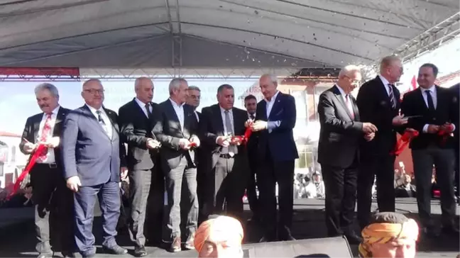 Kılıçdaroğlu, Dumlupınar'da Sosyal Tesis ve Misafirhane Açılışına Katıldı
