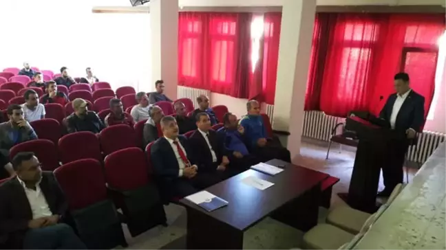 Kahta'da Okul Sporları Faaliyetleri ve Madde Bağımlılığı Toplantısı Yapıldı