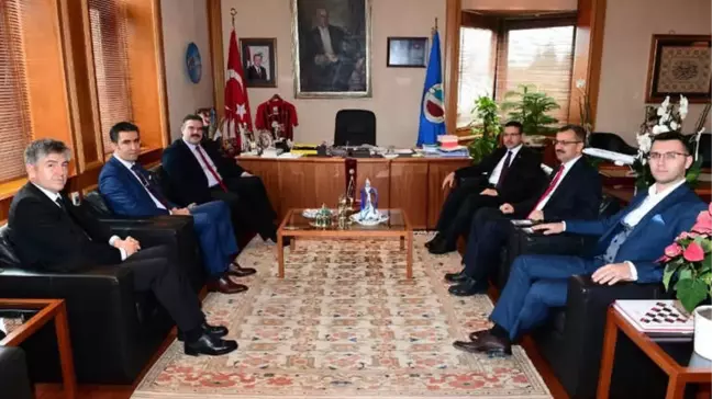 Rektör Çomaklı'ya Ziyaretler Devam Ediyor