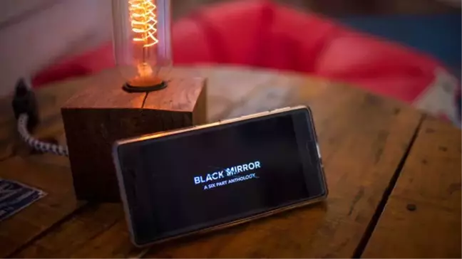 Black Mirror Bandersnatch: Netflix'in Yeni Yapımına Dair Bildiklerimiz