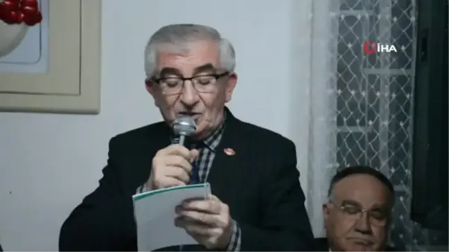 Dinar Kaymakamı ve Belediye Başkanı Yılbaşını Huzurevi Sakinleri ile Geçirdiler