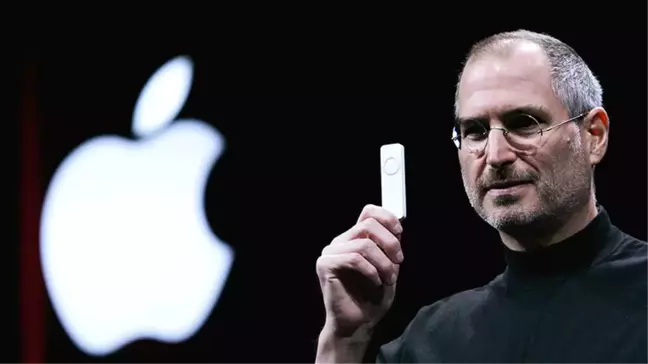 Steve Jobs'ın İpod Shuffle'la Tarih Yazmasının Ardından Tam 14 Yıl Geçti