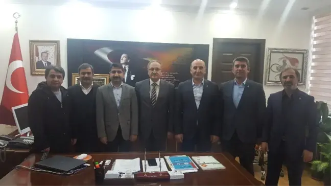 Eğitim Bir-Sen Yönetimi Müdür Alagöz ile Bir Araya Geldi