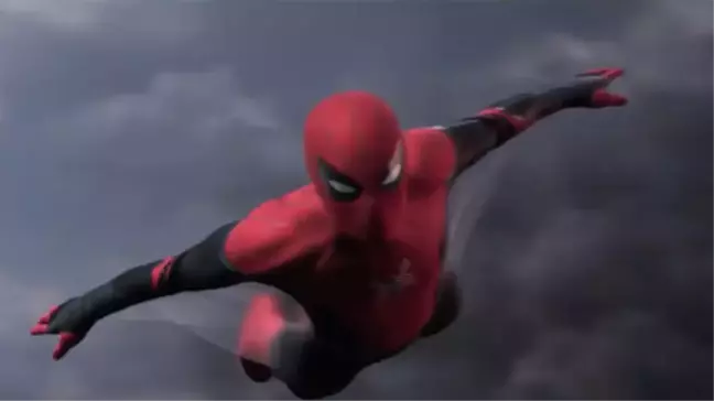 Marvel Hayranları Koşun: Spider-Man: Far From Home'dan İki Fragman Birden Geldi