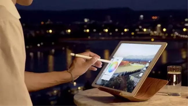 Adobe Photoshop Sketch ve Illustrator Artık Apple Pencil 2'yi Destekliyor