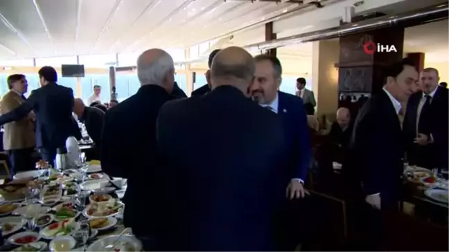 Alinur Aktaş: