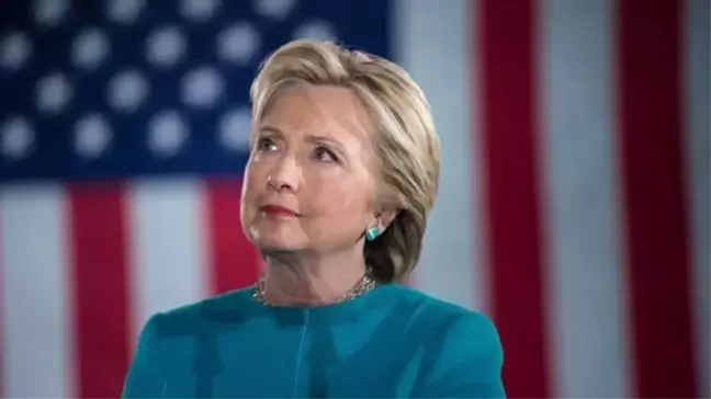 Hillary Clinton 2020'deki Başkanlık Yarışına Katılmayacağını Açıkladı