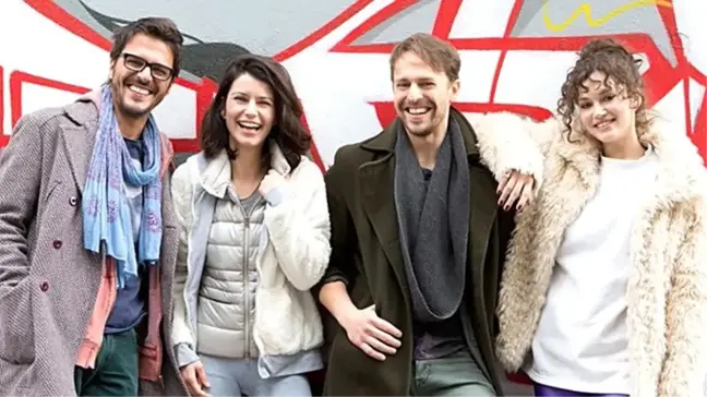 Beren Saat'in Başrol Oynadığı Netflix Dizisinin İsmi Açıklandı