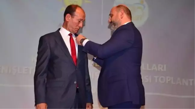 CHP' Den Ak Partiye Geçen Rasim Daşhan Yüzde 53.72 ile Yeniden Başkan