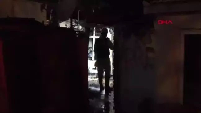 Kırklareli'de Zeynep'in Katil Zanlısının Evi Yakıldı