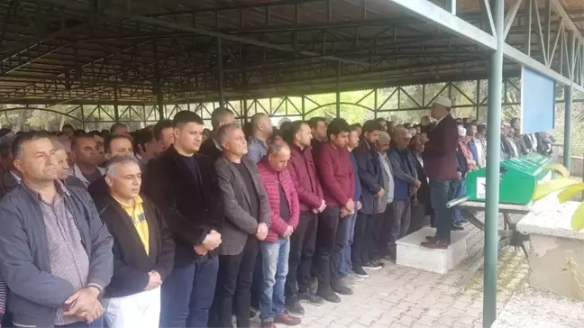 Futbol Antrenmanında Kalp Krizi Geçiren Belediye Personeli Hayatını Kaybetti