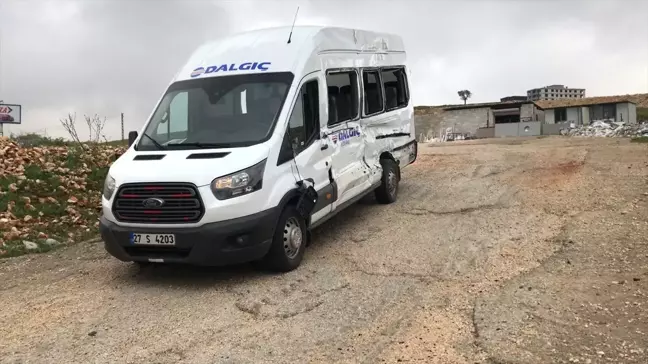 Gaziantep'te Belediye Otobüsü Devrildi: 19 Yaralı