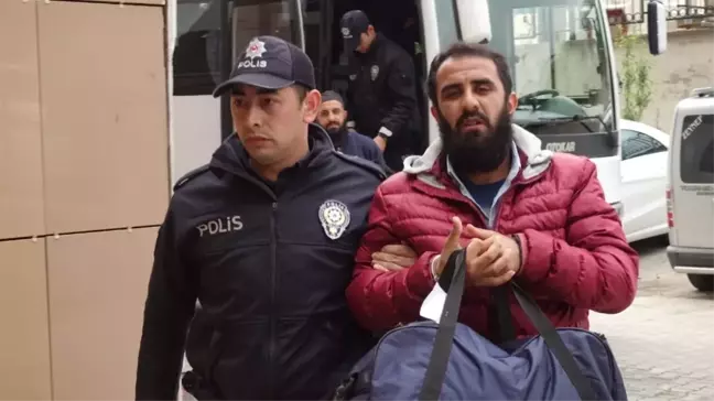 Manisa'da Deaş Operasyonu: 5 Kişi Tutuklandı