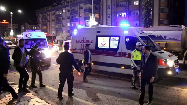 Elazığ'da Trafik Kazası: 3 Yaralı