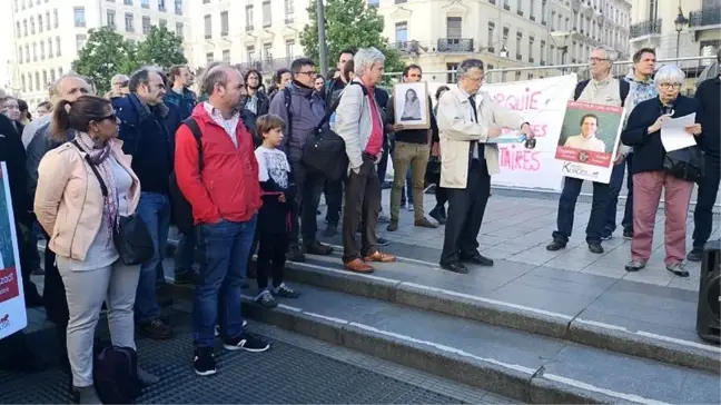 Barış Akademisyeni Altınel İçin Lyon'da Eylem: Fransa'dan Memuru İçin Kararlılık Bekliyoruz