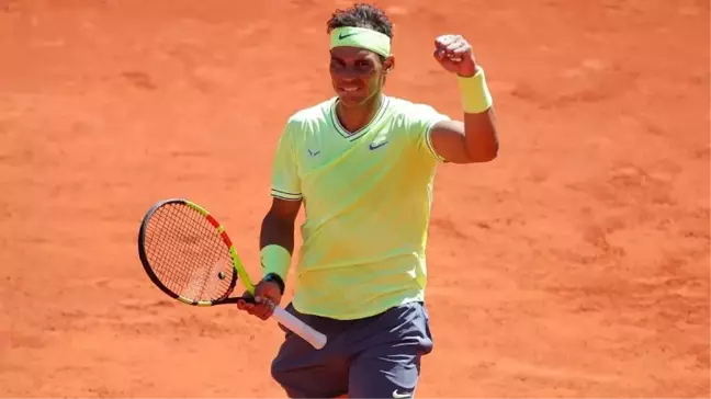 Fransa Açık'ta final bileti Nadal'ın: İspanyol raket Federer'i 24. kez yendi