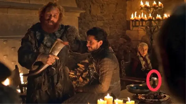 Game of Thrones'un Yıldızı, 'Kahve Bardağı' Fiyaskosunda Bir Diğer Yıldızı Suçladı