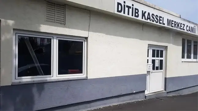 Almanya'da Diyanet camisine saldırı