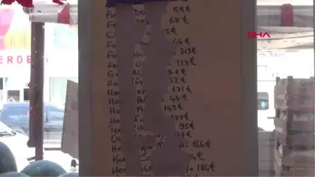 KAHRAMANMARAŞ BORCUNU ÖDEMEYEN MÜŞTERİLERİNİN LİSTESİNİ DUVARA ASTI-ÖZEL