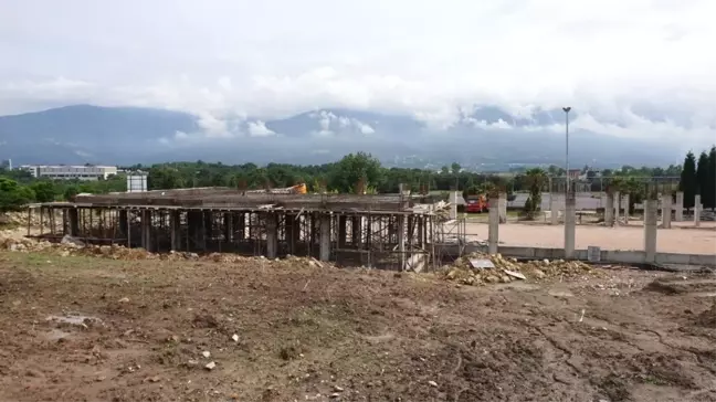 Uzuntarla Kültür Merkezi'nde çalışmalar sürüyor
