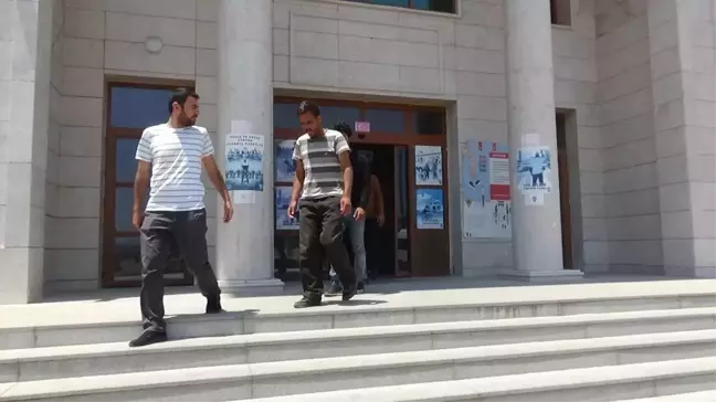 Hatay'da 8 göçmen yakalandı