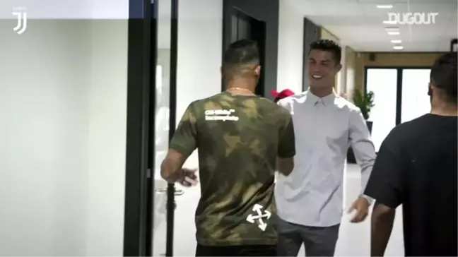 DANILO HIS TAKIMLARINI BULUYOR