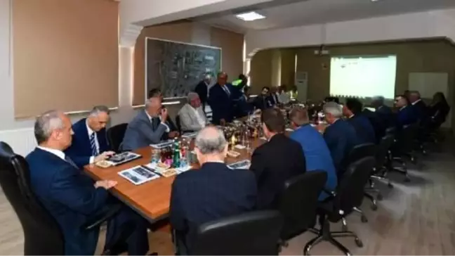 Ulaştırma ve altyapı bakanı turhan, mardin'de