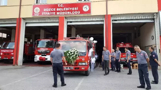 Küçük Eymen'in hayalini itfaiyeciler gerçek yaptı