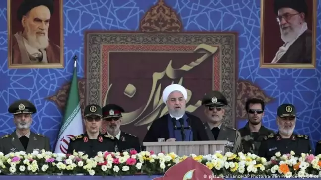 Ruhani: Körfez'deki yabancı güçler güvenlik tehdidi