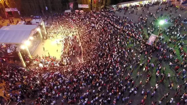 Uludere'de silah sesleri yerini konserlere bıraktı
