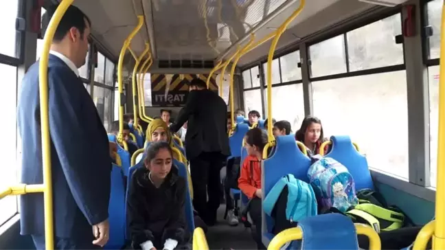 Derebucak'ta öğrenci servisleri denetlendi