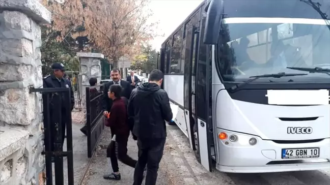 Derebucak'ta öğrenci taşıyan servisler denetlendi