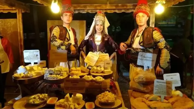 '50 Peynirli Şehir Balıkesir' kitabı, 50 çeşit peynirle tanıtıldı