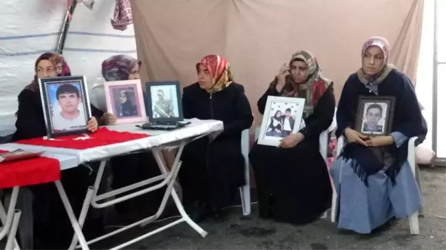 HDP önünde ailelerin evlat nöbeti 100. günde