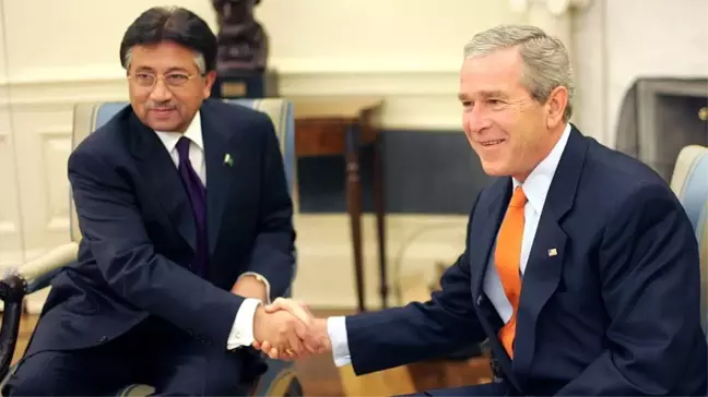Pervez Müşerref kimdir? Pakistan'ın vatana ihanetten idam cezasına çarptırılan eski cumhurbaşkanı