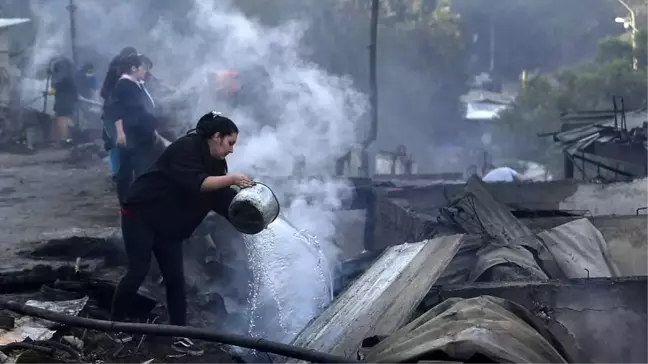 Şili'deki orman yangını söndürme çalışmaları hava destekli sürüyor
