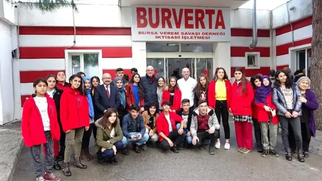 Yetim çocukları Muş'dan getirip Bursa'da sağlık taramasından geçirdiler