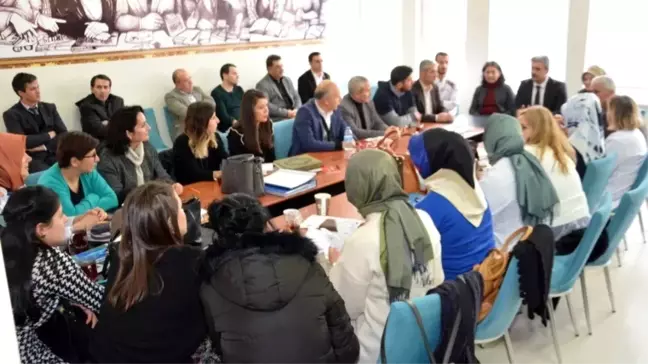 Uluslararası başarı elde eden öğrencilere ödül