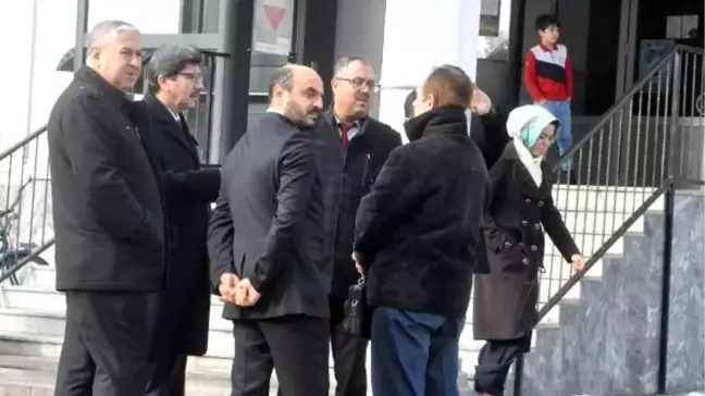 Kar topu oynarken vücudunda yara oluşan öğrencinin babası: Ne olduğunu merak ediyoruz (2)