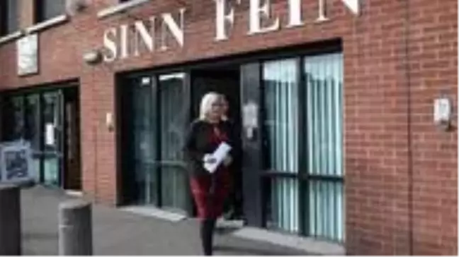 İrlanda'da bağımsızlık yanlısı Sinn Fein partisi anketlere göre oylarını ikiye katladı