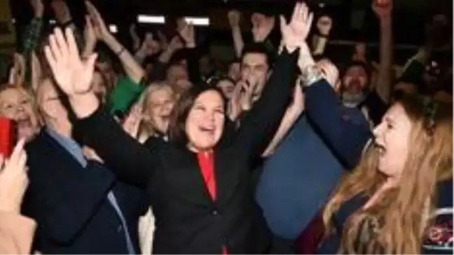 İrlanda'da seçimden milliyetçi ve solcu parti Sinn Fein birinci çıktı