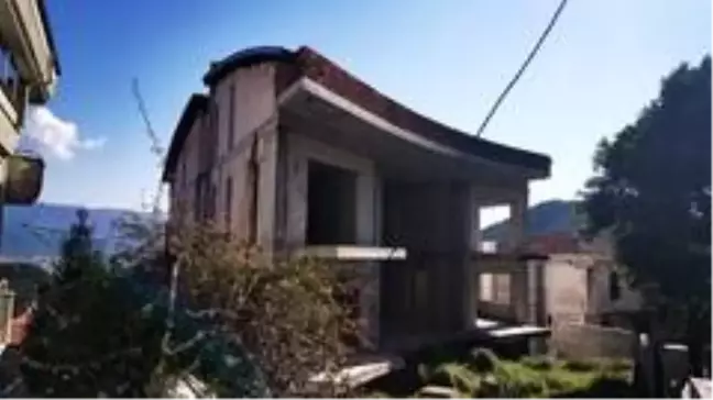 Kenan Evren'in izleri Marmaris'ten siliniyor