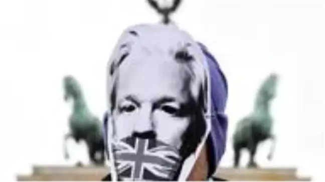 Trump'tan 'Rusya bağlantısını inkar koşuluyla' Assange'a af teklifi iddiası