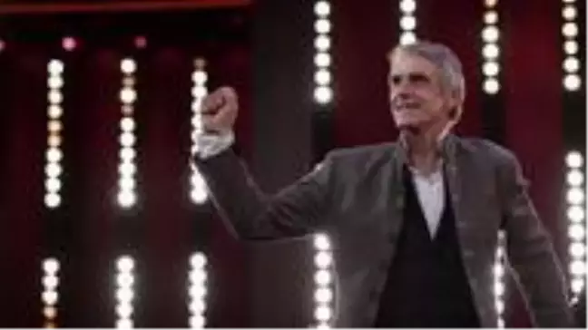 70. Berlin Film Festivali ırkçı saldırıda hayatını kaybedenler için saygı duruşuyla başladı