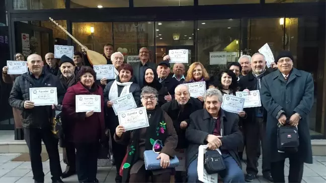 EŞYODER'in 7'nci kuruluş yıl dönümünde; şairler, ozanlar ve yazarlar ödüllerini aldılar