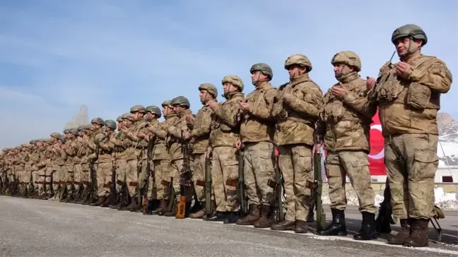 Kahraman komandolar Suriye'ye uğurlandı
