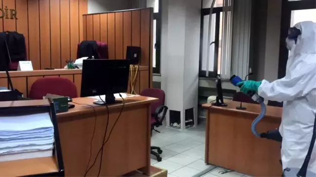Bakırköy Adliyesi'nde korona virüs temizliği